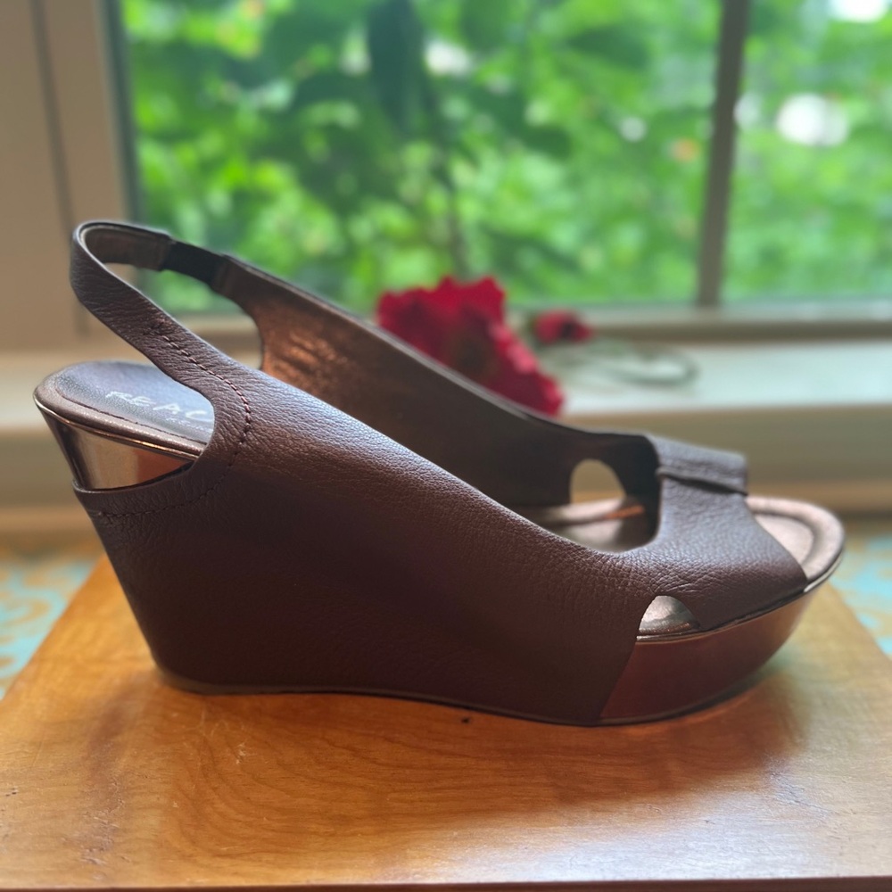 Kenneth Cole Brown Wedge Sandals